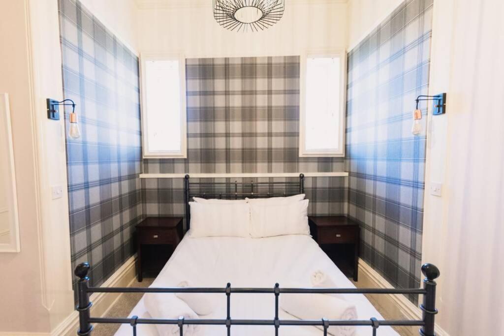 Atholl Apartment - A Unique Apartment In Countryside Park With Wifi And Access To Pool And Bar Перт Экстерьер фото