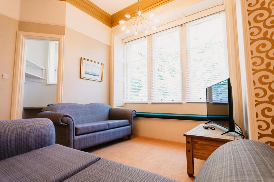 Atholl Apartment - A Unique Apartment In Countryside Park With Wifi And Access To Pool And Bar Перт Экстерьер фото
